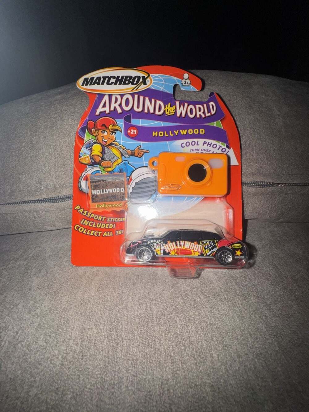 Matchbox Around the World #21 Hollywood Limousine with Camera